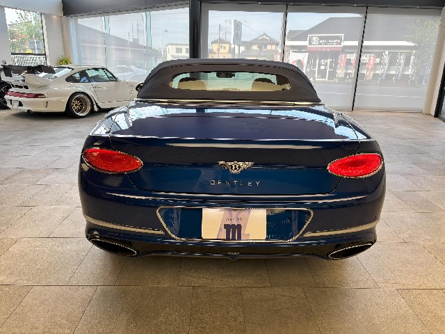BENTLEY CONTINENTAL 2020 Image 20