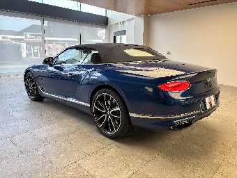 BENTLEY CONTINENTAL 2020 Image 15