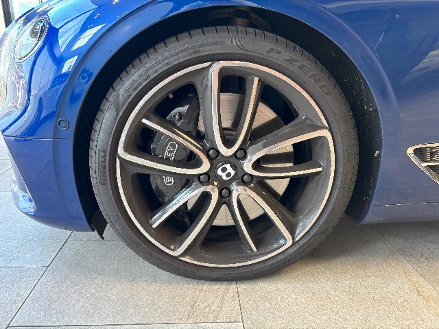 BENTLEY CONTINENTAL 2020 Image 23