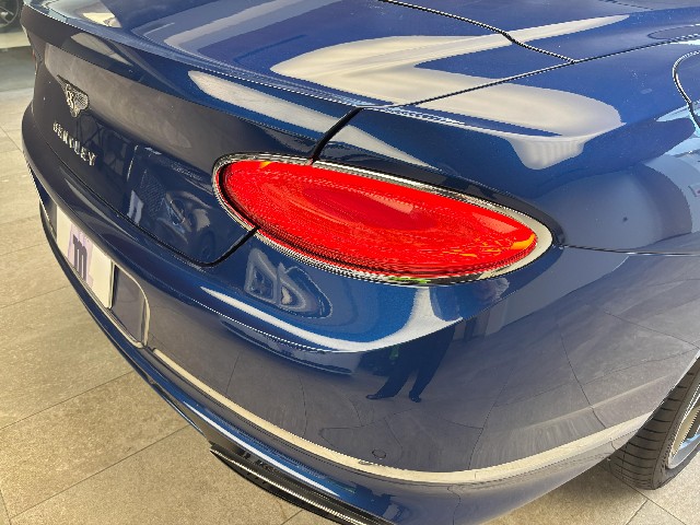 BENTLEY CONTINENTAL 2020 Image 28