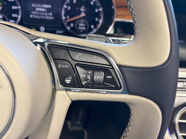 BENTLEY CONTINENTAL 2020 Image 32