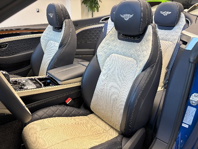 BENTLEY CONTINENTAL 2020 Image 42