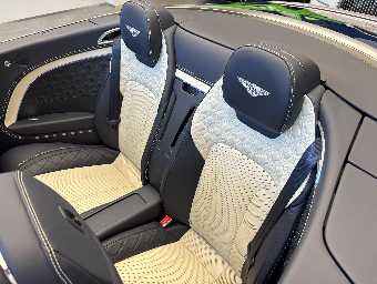 BENTLEY CONTINENTAL 2020 Image 39