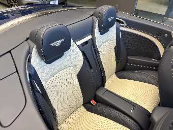 BENTLEY CONTINENTAL 2020 Image 45