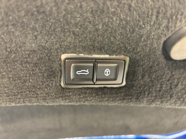 BENTLEY CONTINENTAL 2020 Image 53