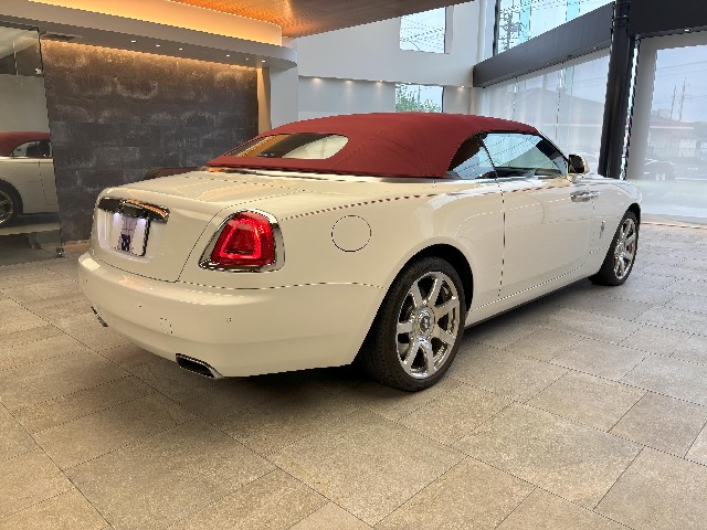 ROLLS ROYCE DAWN 2017 Image 19