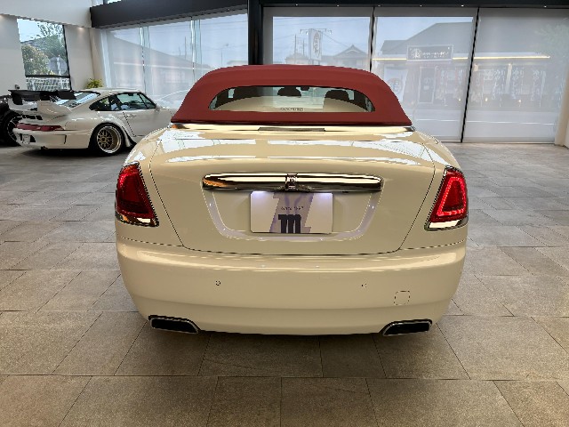 ROLLS ROYCE DAWN 2017 Image 20