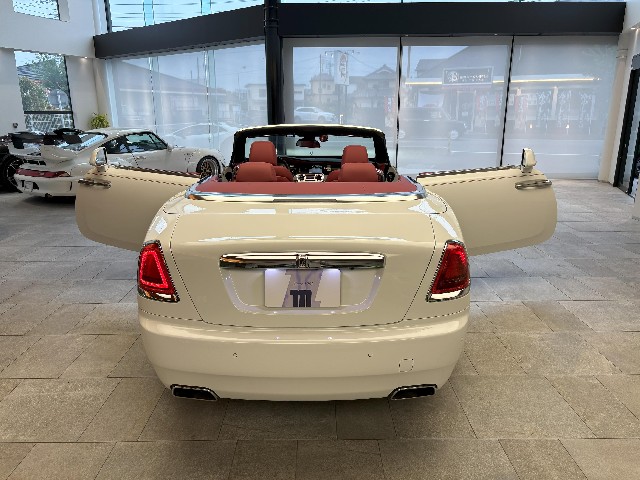 ROLLS ROYCE DAWN 2017 Image 27