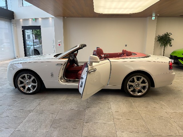 ROLLS ROYCE DAWN 2017 Image 28
