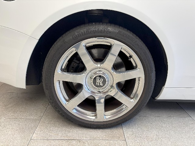 ROLLS ROYCE DAWN 2017 Image 33