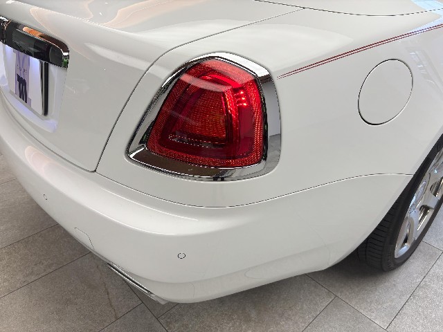 ROLLS ROYCE DAWN 2017 Image 36