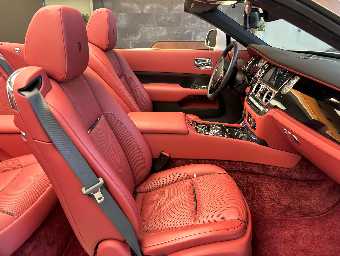 ROLLS ROYCE DAWN 2017 Image 38
