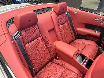 ROLLS ROYCE DAWN 2017 Image 42