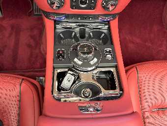 ROLLS ROYCE DAWN 2017 Image 55