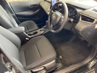 TOYOTA COROLLA TOURING 2019 Image 4