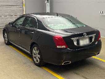 TOYOTA CROWN MAJESTA 2011 Image 4