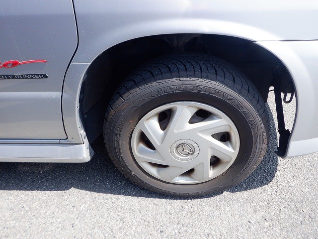 MAZDA BONGO FRIENDEE 2004 Image 37