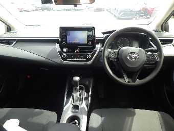 TOYOTA COROLLA TOURING 2019 Image 8