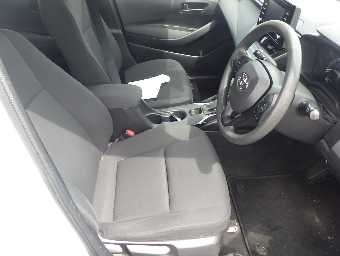 TOYOTA COROLLA TOURING 2019 Image 9