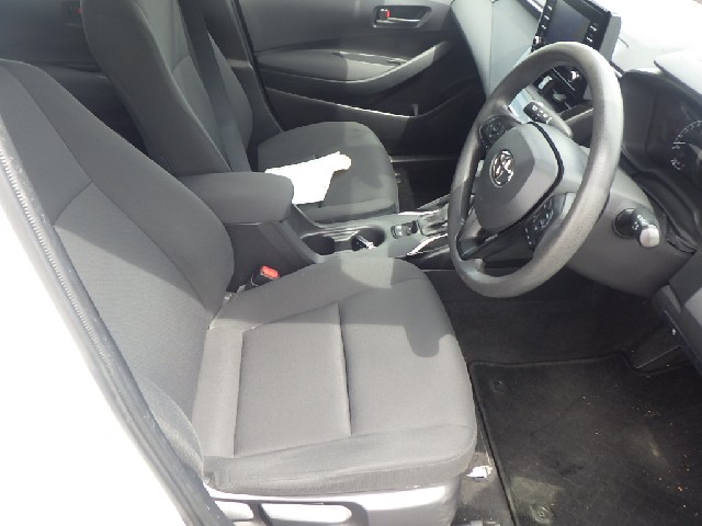 TOYOTA COROLLA TOURING 2019 Image 23