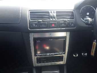 VOLKSWAGEN GOLF 2003 Image 6