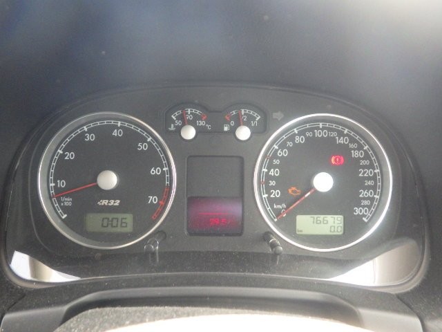 VOLKSWAGEN GOLF 2003 Image 21