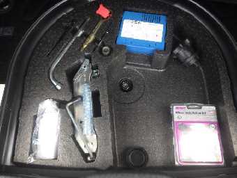 VOLKSWAGEN GOLF 2003 Image 15