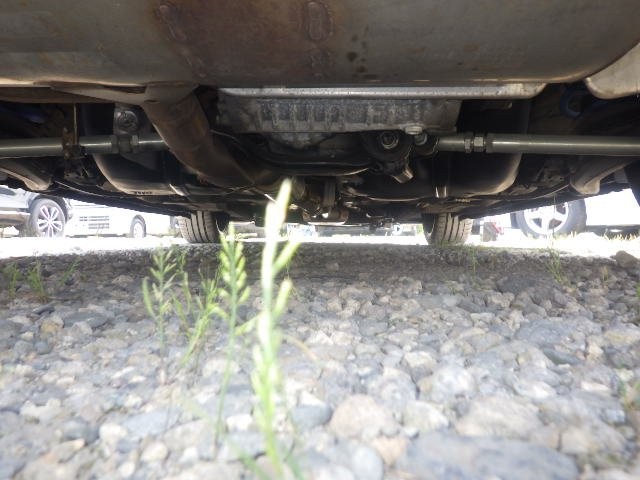 VOLKSWAGEN GOLF 2003 Image 28