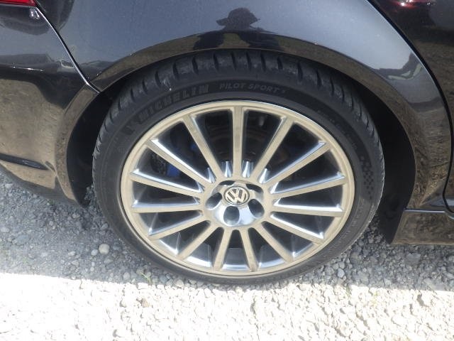 VOLKSWAGEN GOLF 2003 Image 31