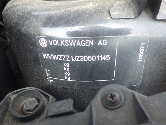 VOLKSWAGEN GOLF 2003 Image 36