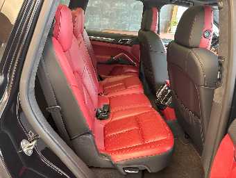 PORSCHE CAYENNE 2013 Image 25