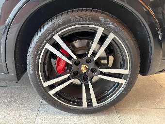 PORSCHE CAYENNE 2013 Image 10