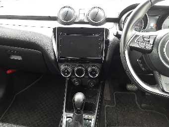 SUZUKI SWIFT 2017 Image 9