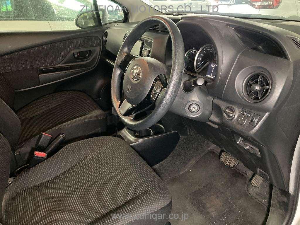 TOYOTA VITZ 2018 Image 5