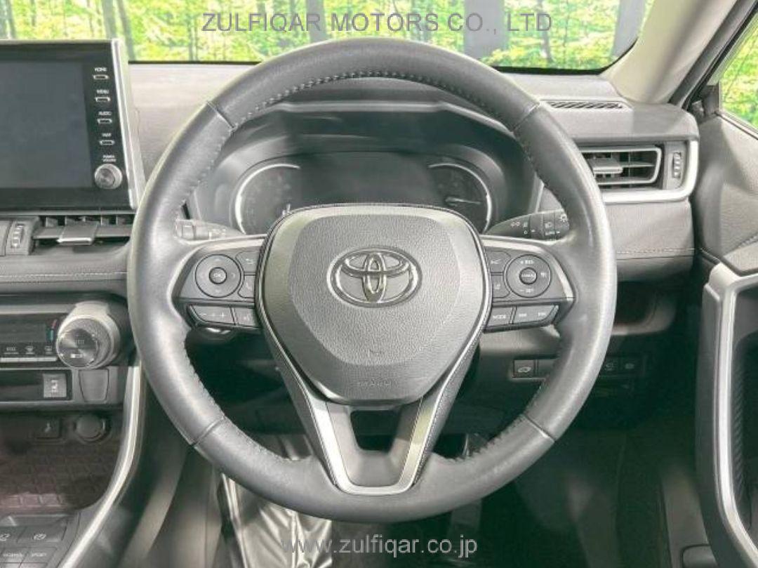 TOYOTA RAV-4 2021 Image 12