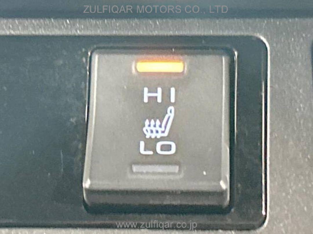 TOYOTA RAV-4 2021 Image 6