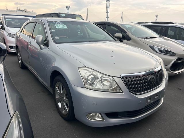 TOYOTA CROWN MAJESTA 2012 Image 19