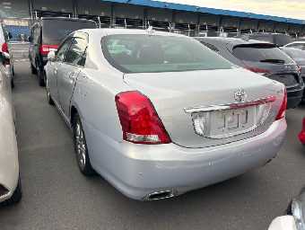 TOYOTA CROWN MAJESTA 2012 Image 3