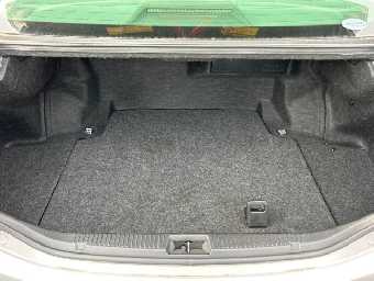 TOYOTA CROWN MAJESTA 2012 Image 8