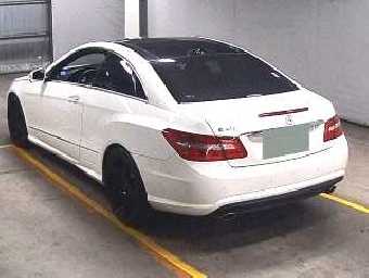 MERCEDES BENZ E CLASS 2010 Image 2