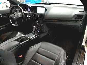 MERCEDES BENZ E CLASS 2010 Image 3