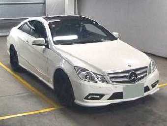 MERCEDES BENZ E CLASS 2010 Image 4