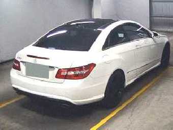 MERCEDES BENZ E CLASS 2010 Image 5