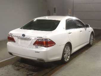 TOYOTA CROWN HYBRID 2010 Image 2