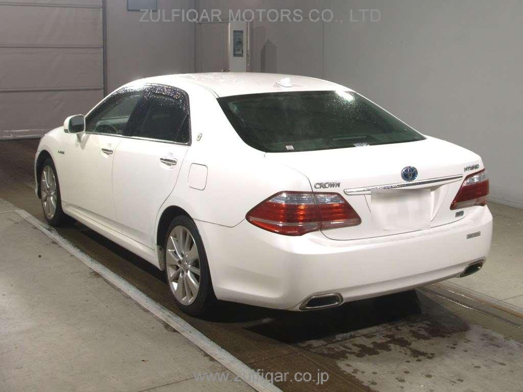 TOYOTA CROWN HYBRID 2010 Image 4