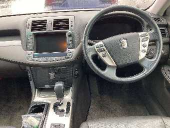 TOYOTA CROWN HYBRID 2010 Image 6