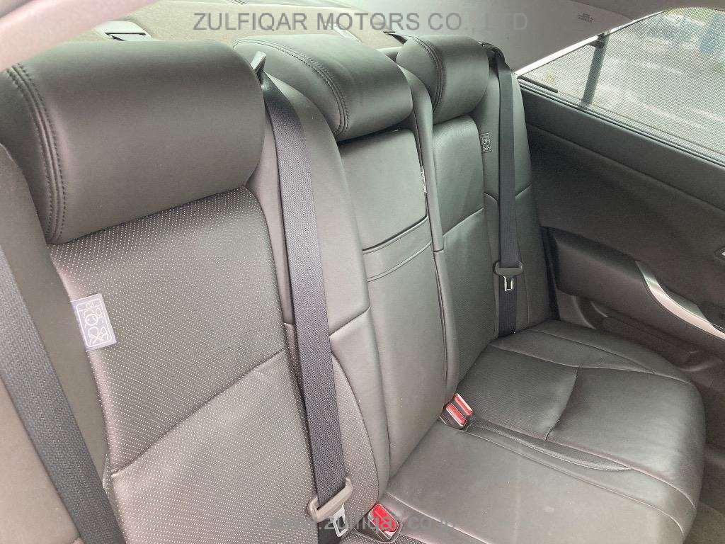 TOYOTA CROWN HYBRID 2010 Image 7