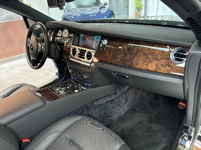 ROLLS ROYCE WRAITH 2016 Image 31