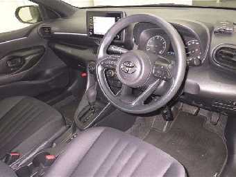 TOYOTA YARIS 2022 Image 3