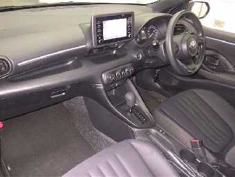 TOYOTA YARIS 2022 Image 4